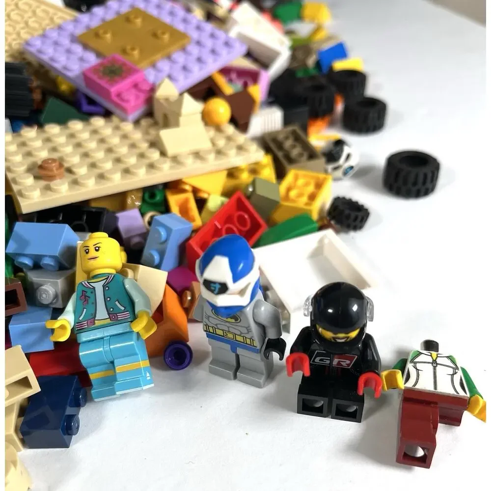 Lego Bulk Lot 3 lb 13 Oz. Loose Bricks Parts Pieces Genuine Lego Mixed Lot